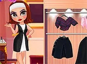 Eliza Chess Champion Dress Up
